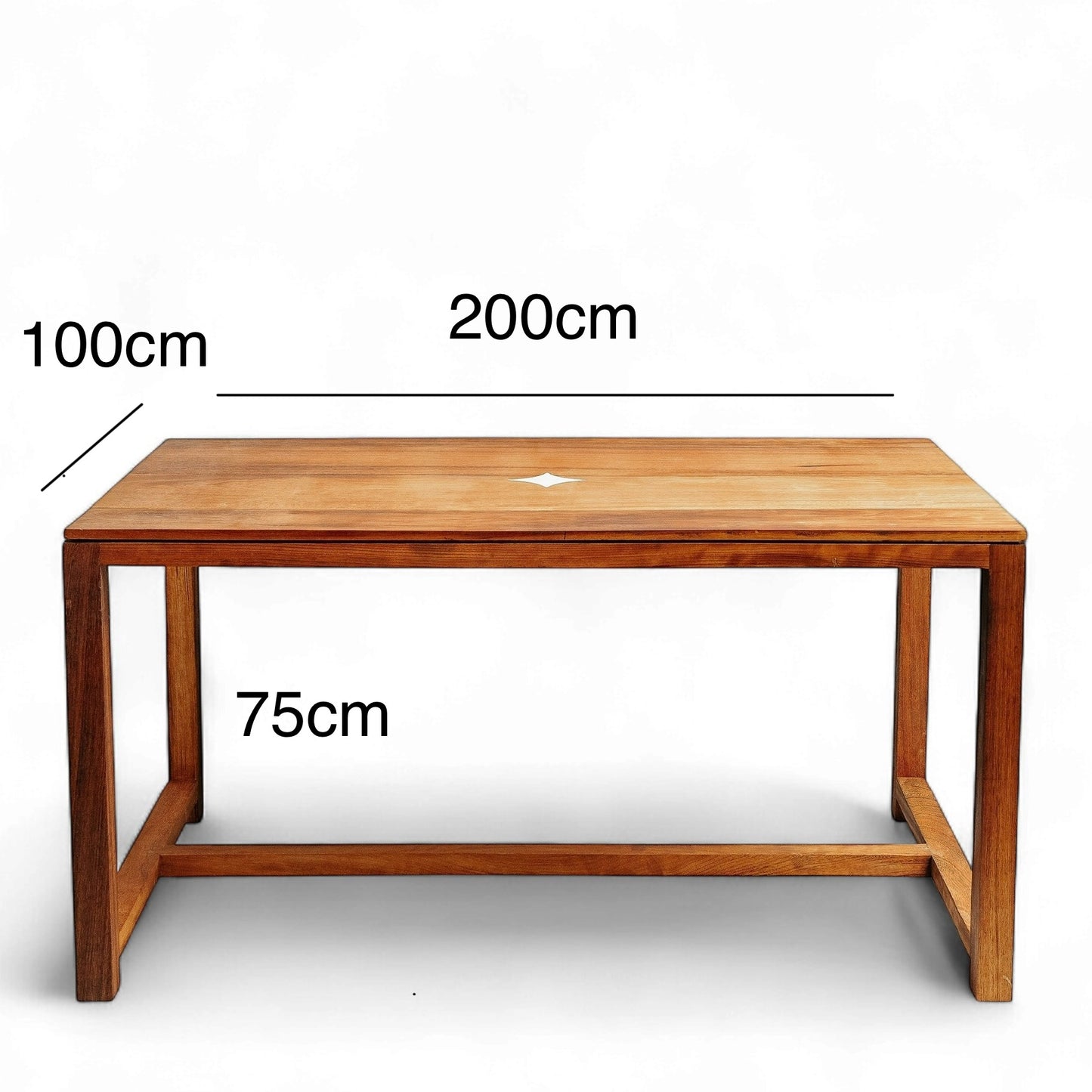 Nyota Table