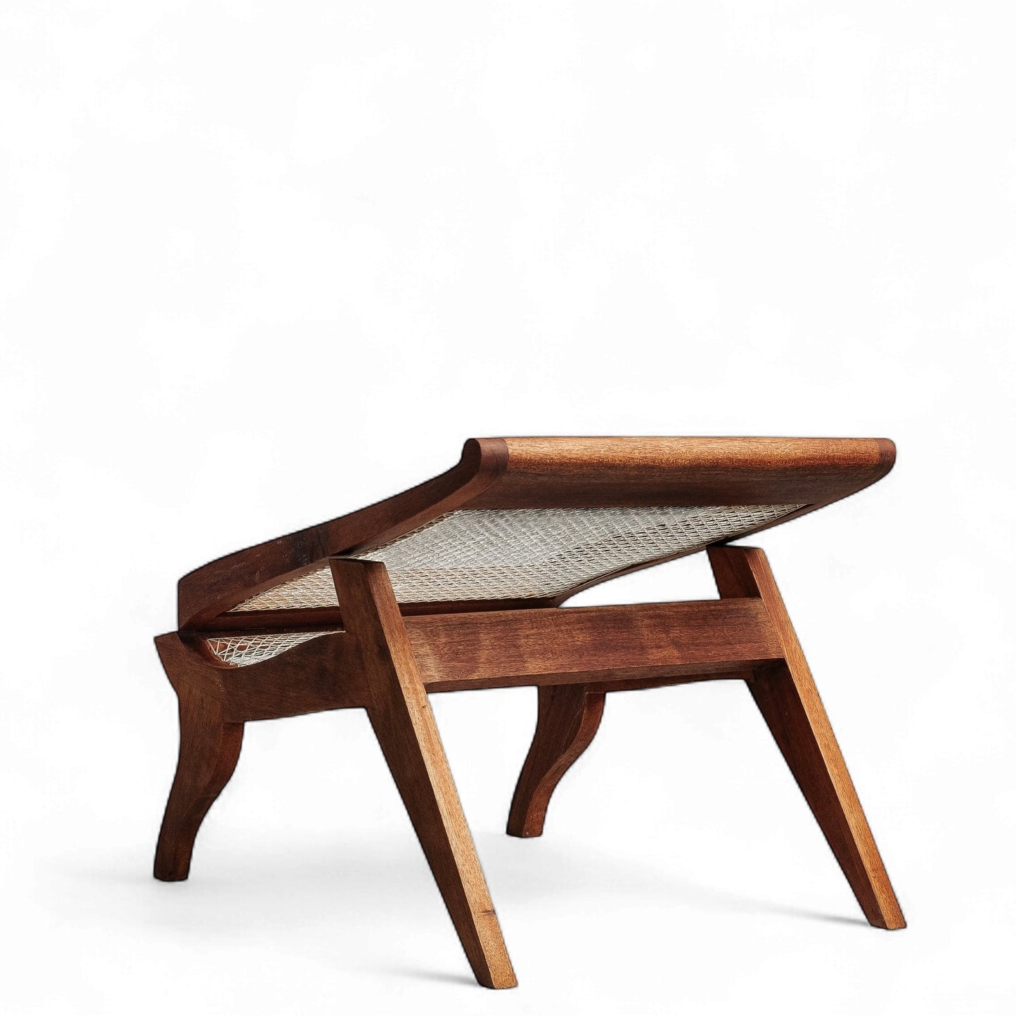 Kenge Chair