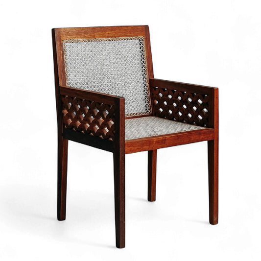 Sahil Chair