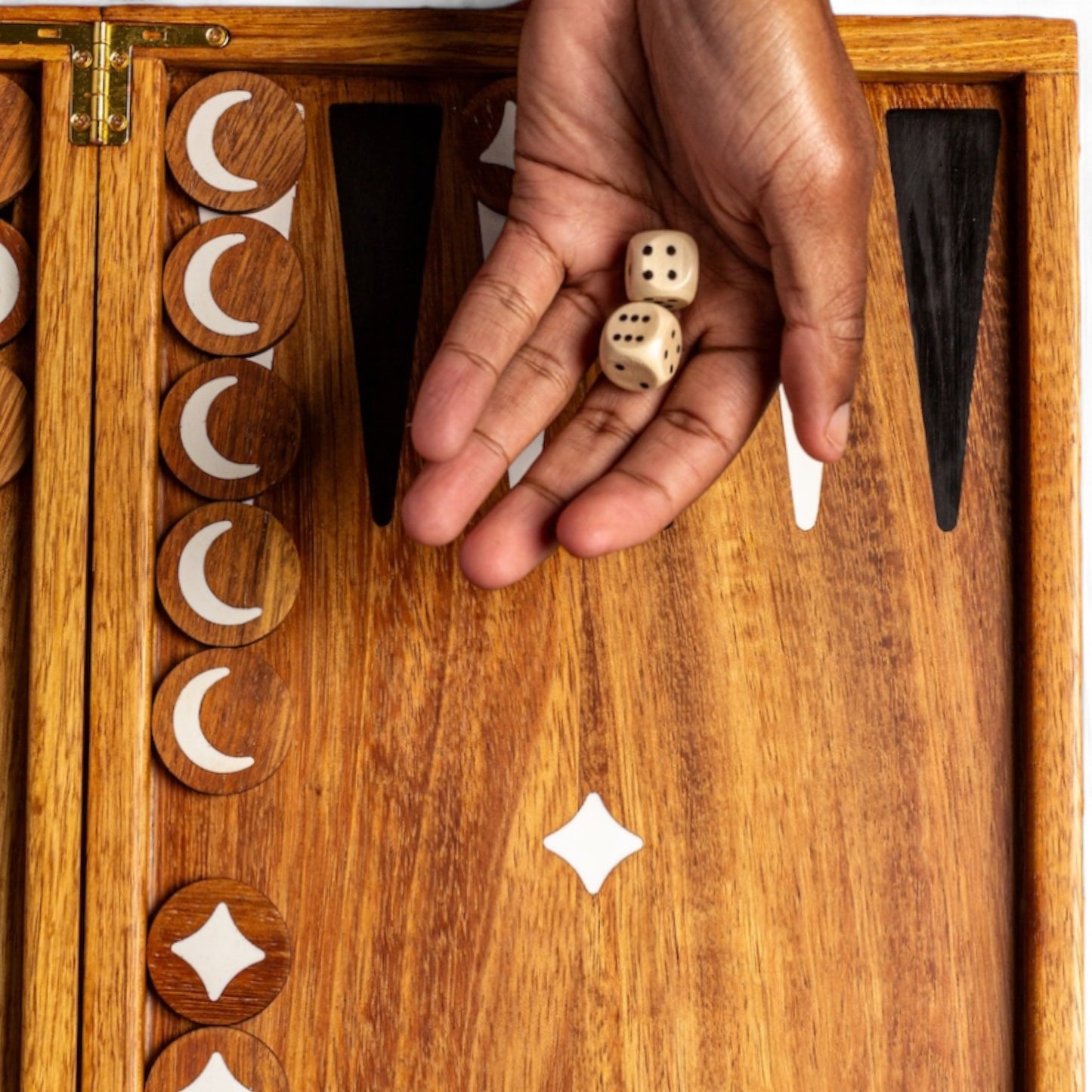 Lamu Backgammon board